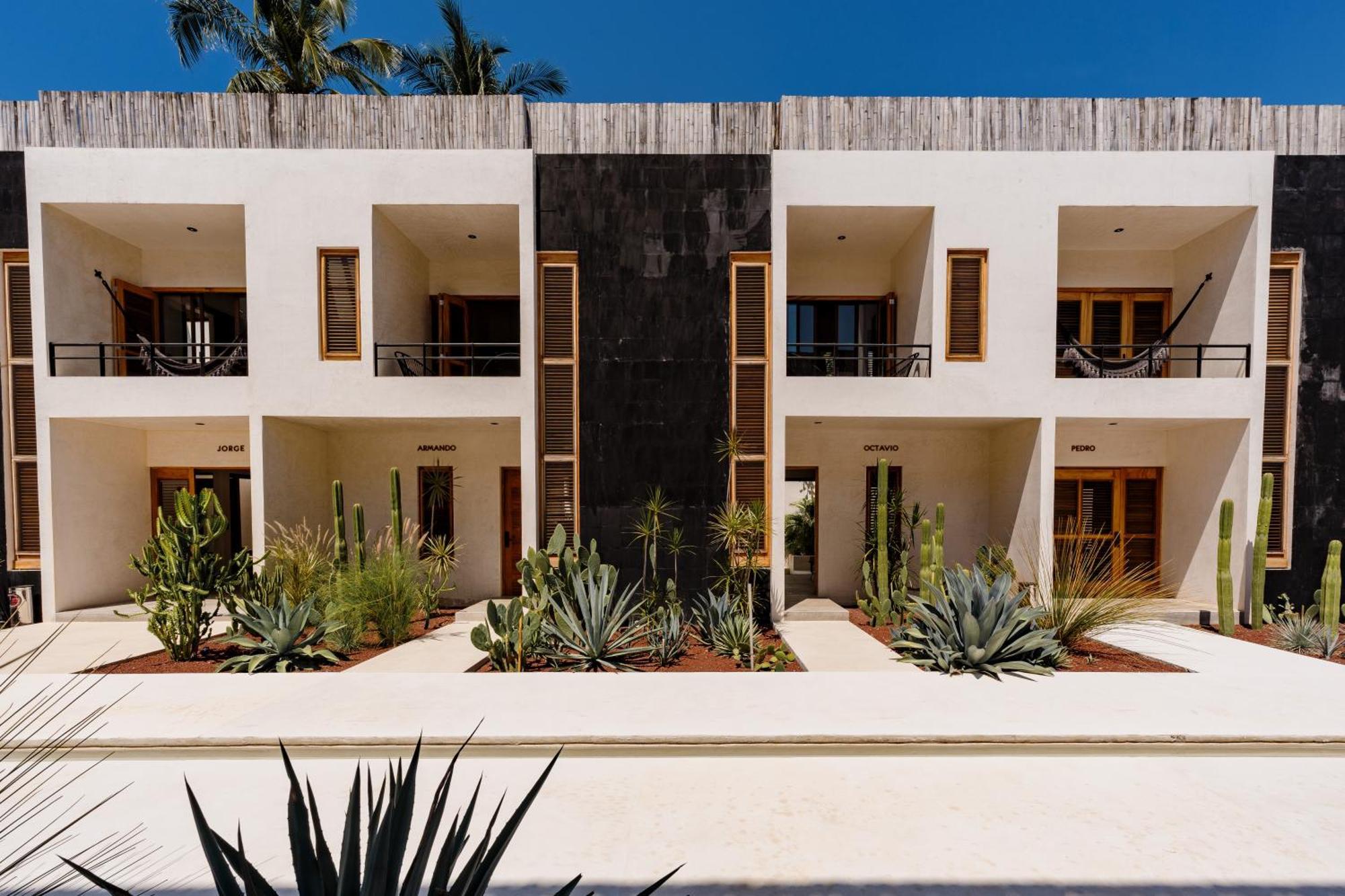 ホテル Casa Mava Brisas de Zicatela エクステリア 写真